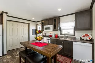 111 Clark Ln, Waterford, CT 06385 - Photo 8