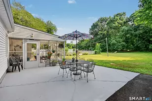 524 Ferry Rd, Orange, CT 06477 - Photo 34