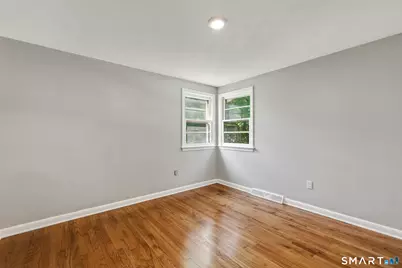 11 Chestnut Street, Plymouth, CT 06786 - Photo 20