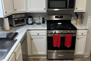 14 May Ave, Naugatuck, CT 06770 - Photo 8