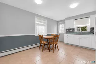 32 Hackett Cir N, Stamford, CT 06906 - Photo 6