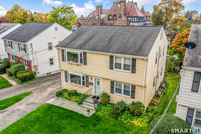 32 Hackett Circle North, Stamford, CT 06906 - Photo 1