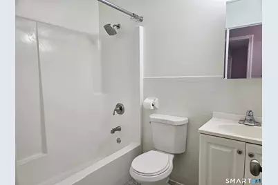 1401 Farmington Avenue #B, Farmington, CT 06032 - Photo 10