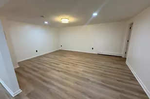 112 Woodbine St, Naugatuck, CT 06770 - Photo 8