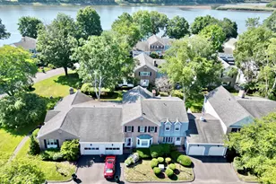 302 Bar Harbor Rd, Stratford, CT 06614 - Photo 2