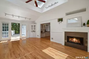 141 Idlewood Dr, Stamford, CT 06905 - Photo 18