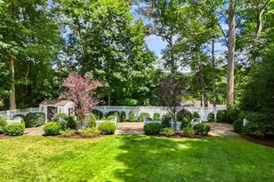 141 Idlewood Dr, Stamford, CT 06905 - Photo 34