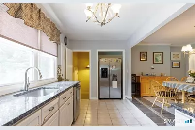 433 Highland Drive, Waterbury, CT 06708 - Photo 6