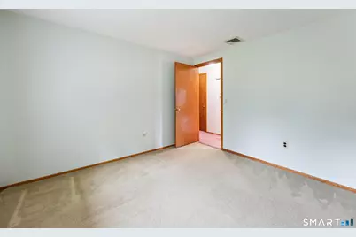 138 Magee Drive, Hamden, CT 06514 - Photo 16