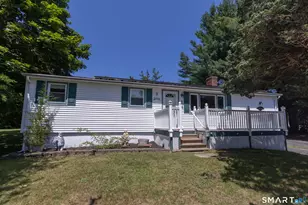 9 Whitewood Rd, Clinton, CT 06413 - Photo 2