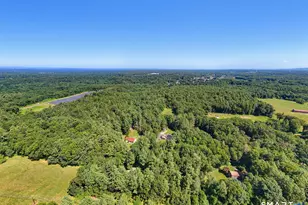 60 Long Hollow Rd, Enfield, CT 06082 - Photo 10