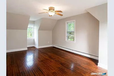 6 Harry Drive, West Haven, CT 06516 - Photo 8