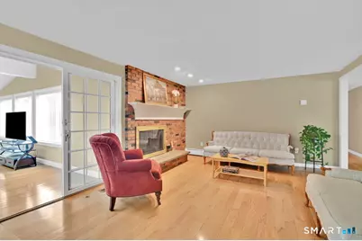 24 Brookview Drive, Glastonbury, CT 06033 - Photo 10
