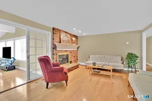 24 Brookview Dr, Glastonbury, CT 06033 - Photo 10