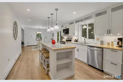 11 Brookside Court, East Hampton, CT 06424 - Photo 8