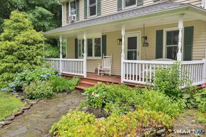 11 Brookside Court, East Hampton, CT 06424 - Photo 2