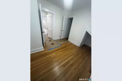 44-46 Lorraine Terrace #46, Bridgeport, CT 06604 - Photo 10