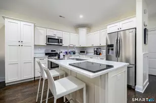 4 Caryns Wy, Norwalk, CT 06851 - Photo 14