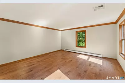 297 North Poverty Road, Southbury, CT 06488 - Photo 6