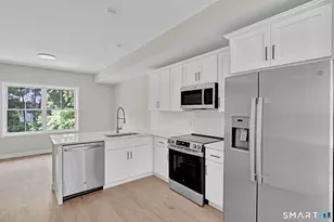 70 Whiting St, Plainville, CT 06062 - Photo 10