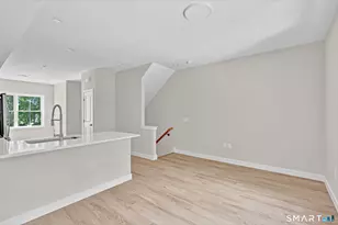 70 Whiting St, Plainville, CT 06062 - Photo 8