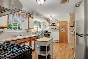 60 Bunnell Ave, Stratford, CT 06614 - Photo 8