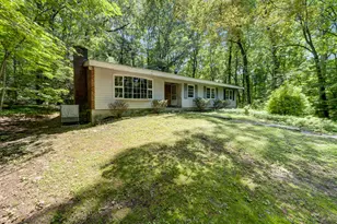 951 Woodruff St, Southington, CT 06489 - Photo 2