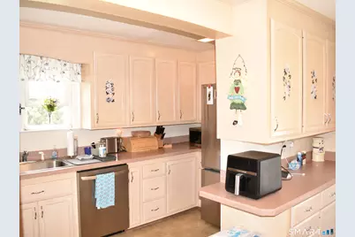 505 Burlington Avenue, Bristol, CT 06010 - Photo 24