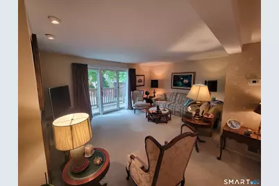 237 Strawberry Hill Avenue #23, Stamford, CT 06902 - Photo 4