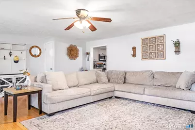 1070 Norwich Road, Plainfield, CT 06374 - Photo 6