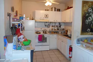 25 Donna Dr, New Haven, CT 06511 - Photo 8