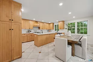 222 Silver Hill Ln, Stamford, CT 06905 - Photo 18