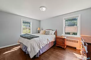 35 Fairwood Farms Dr, West Hartford, CT 06107 - Photo 20