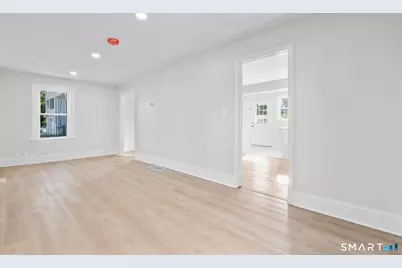 39 Edwards Street, Hamden, CT 06517 - Photo 4