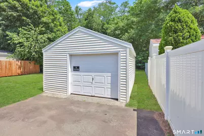 7 James Street, East Haven, CT 06512 - Photo 32