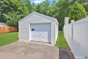 7 James St, East Haven, CT 06512 - Photo 32