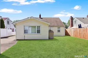 7 James St, East Haven, CT 06512 - Photo 6