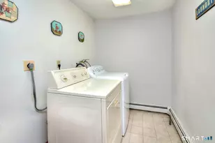 954 Howe Ave, Shelton, CT 06484 - Photo 20