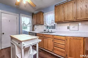 235 Union Ave, West Haven, CT 06516 - Photo 16