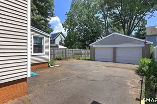 235 Union Ave, West Haven, CT 06516 - Photo 38