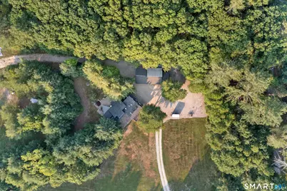 564 Hubbard Road, Killingly, CT 06241 - Photo 2