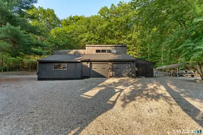 564 Hubbard Road, Killingly, CT 06241 - Photo 4