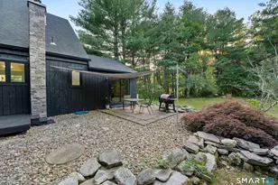 564 Hubbard Rd, Killingly, CT 06241 - Photo 38