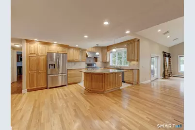 501 Highland Street, Wethersfield, CT 06109 - Photo 4