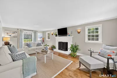 4 Lincoln Lane, Simsbury, CT 06089 - Photo 8