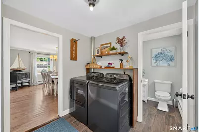 4 Lincoln Lane, Simsbury, CT 06089 - Photo 18