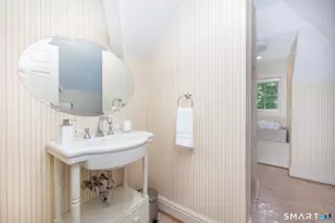 82 Ledyard Rd, West Hartford, CT 06117 - Photo 28