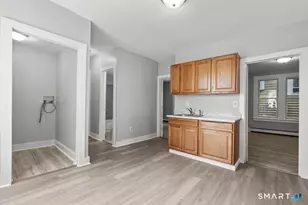 23 Wall St, Waterbury, CT 06705 - Photo 22