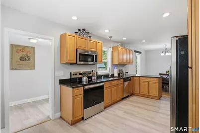 9 Carey Avenue, Plainfield, CT 06374 - Photo 2