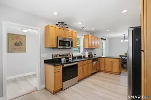 9 Carey Ave, Plainfield, CT 06374 - Photo 2